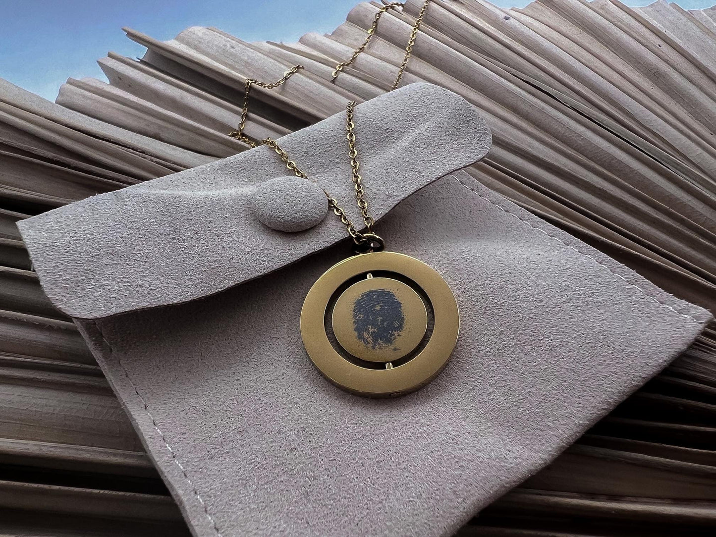 Engraved keepsake rotating circle pendant necklace, engraved fingerprint necklace, engraved handwriting necklace, memorial keepsake