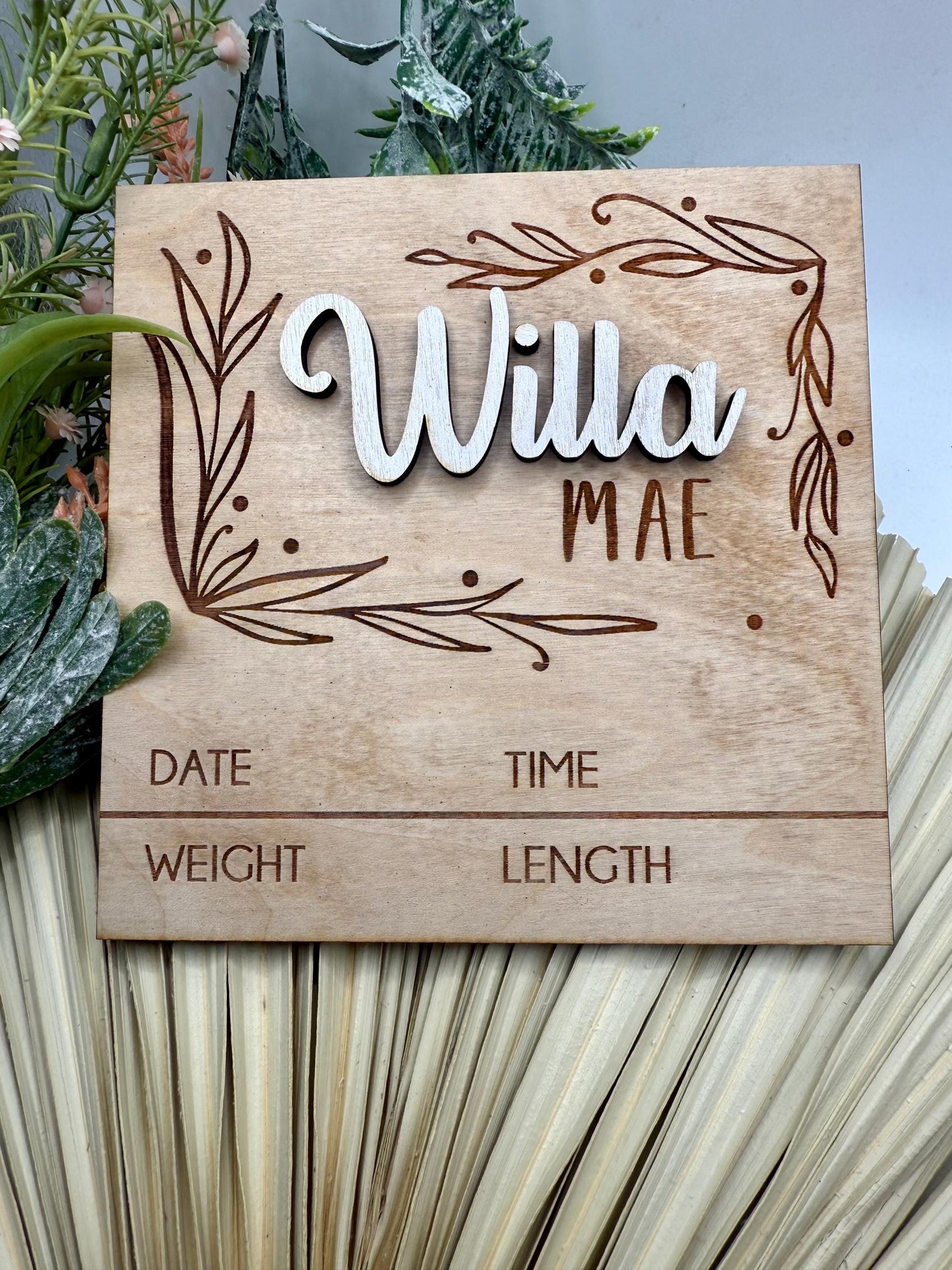 Floral baby name sign, baby announcement plaque for hospital, newborn name sign, baby hospital sign, newborn baby girl name sign