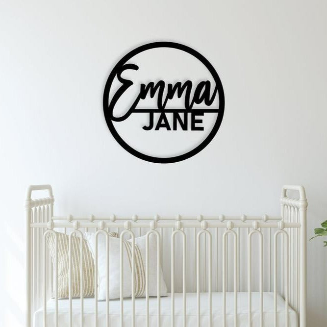 Round name sign, First + Middle Name