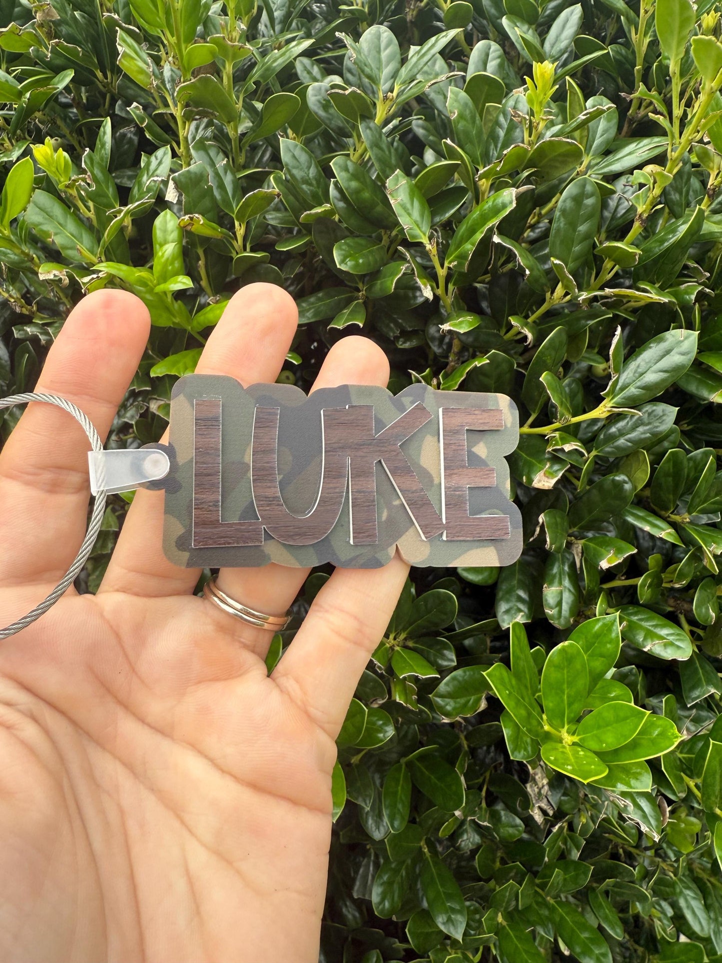Custom Camo Acrylic Bag Tag with Dark Walnut Name – Personalized Name Tag for Backpacks, Sports Bags, Water Bottles, Gym Bags