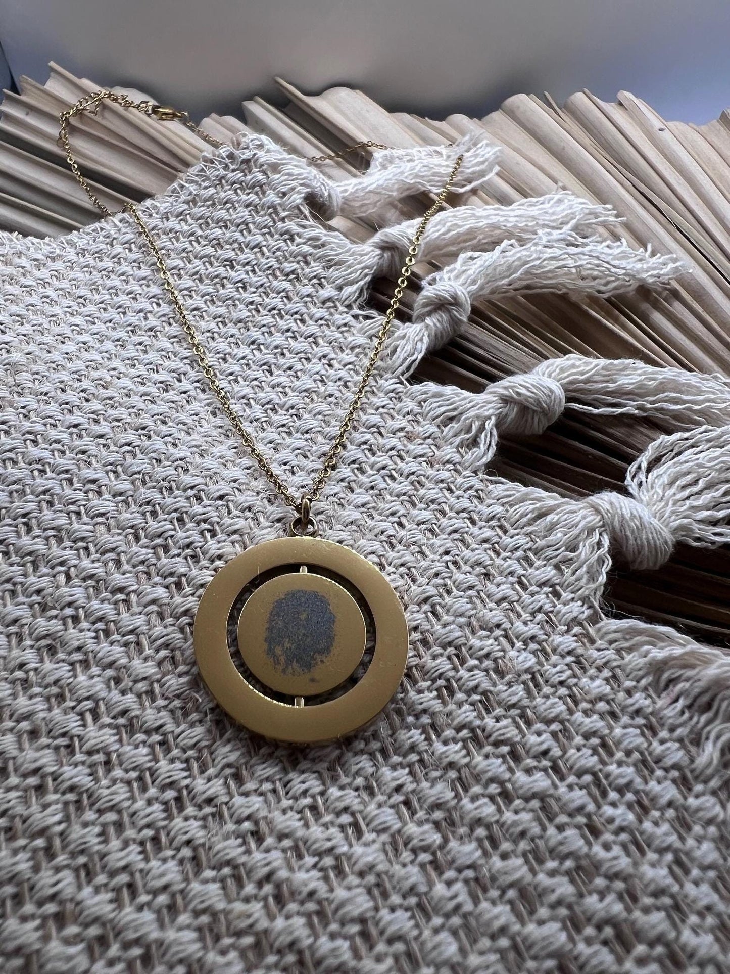 Engraved keepsake rotating circle pendant necklace, engraved fingerprint necklace, engraved handwriting necklace, memorial keepsake
