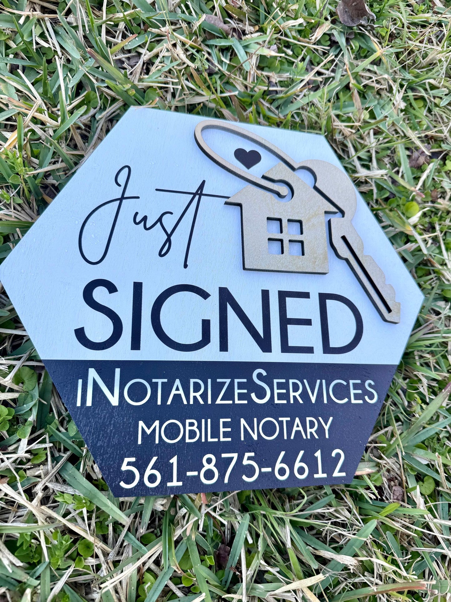 Just signed notary sign with photo, real estate closing sign, hexagon Just signed notary sign, wooden closing sign, notary agent prop