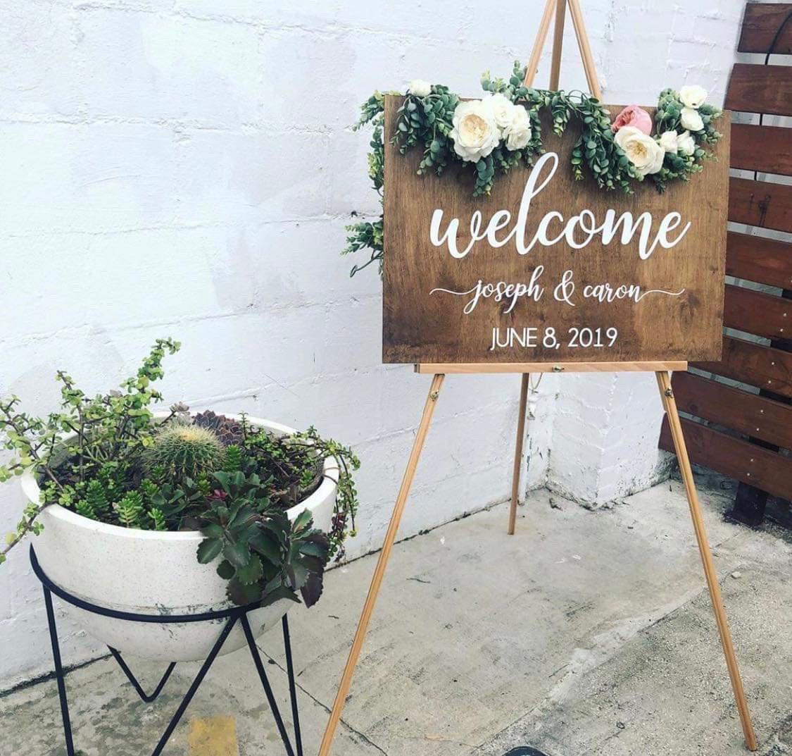 Rustic Wedding Welcome Sign - Happyism, Inc. Engraving 
